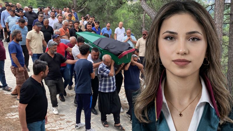 OTOMOBİLİN ÇARPTIĞI AVUKAT, CÜBBESİ İLE SON YOLCULUĞUNA UĞURLANDI