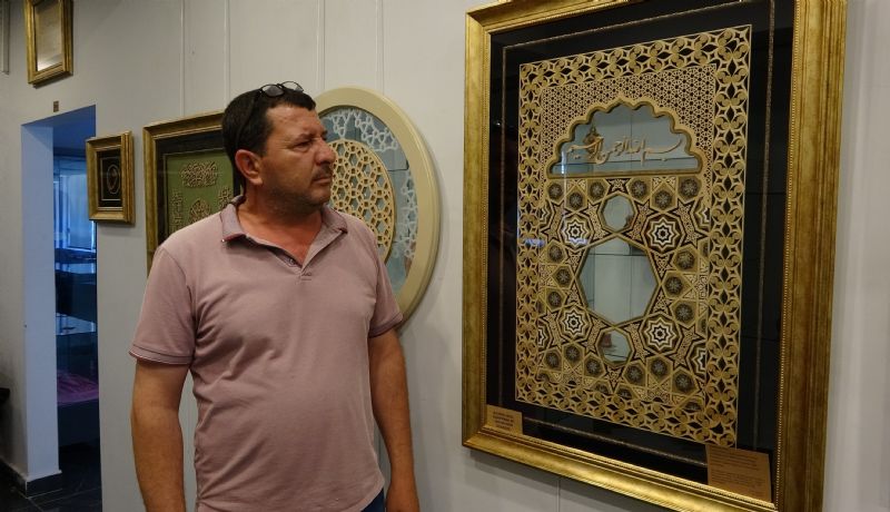 KIZININ OKUL ÖDEVİYLE BAŞLADI, SANATIN USTASI OLDU