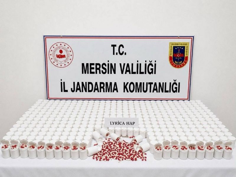 MERSİN’DE 22 BİN 400 SENTETİK HAP ELE GEÇİRİLDİ: 7 TUTUKLAMA
