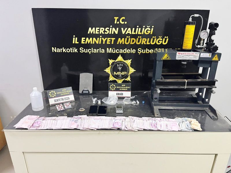 UYUŞTURUCU OPERASYONU: 3 ŞÜPHELİ TUTUKLANDI