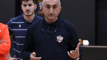 Çukurova Basketbol, Aziz Akkaya’ya emanet