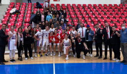 Kadın Basket takımı, evinde galip geldi