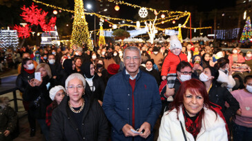 Mezitli’de renkli yılbaşı eğlencesi