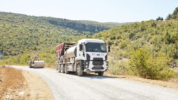 Sorunlu yollar büyükşehir’in dokunuşlarıyla güvenli hale getiriliyor