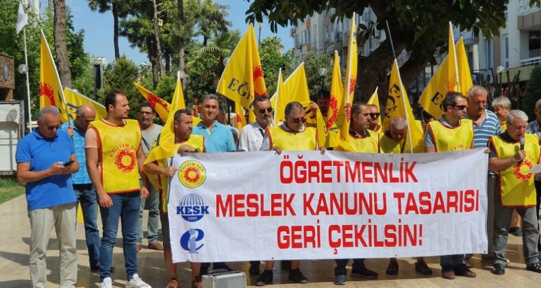 Öğretmenler: “İptal edin”