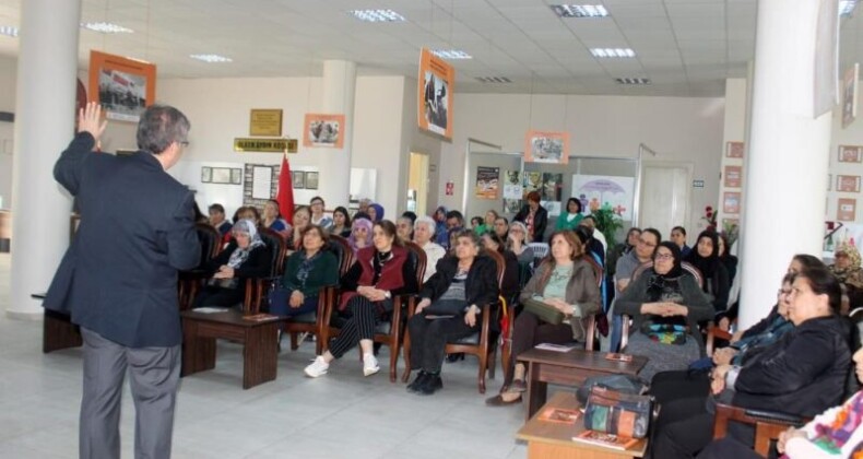 Prof. Dr. Uğuz “Deprem değil, zihnimiz bizi yıkmaya başlar”