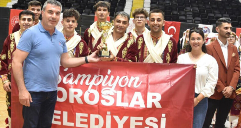 TOROSLAR BELEDİYESİ HALK OYUNLARI EKİBİ ŞAMPİYON OLDU