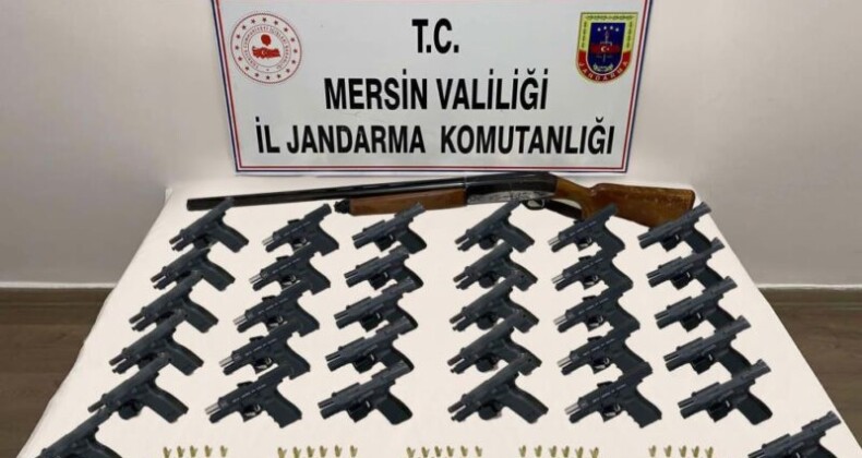  MERSİN MERKEZLİ 3 İLDE KAÇAK SİLAH OPERASYONU: 12 GÖZALTI