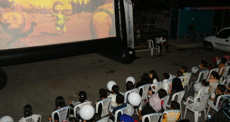 Yenişehir Belediyesinin açık hava sinema günleri başladı