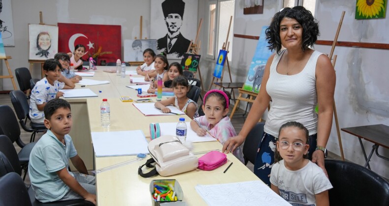 Tarsus Belediyesinin ücretsiz yaz kursları başladı