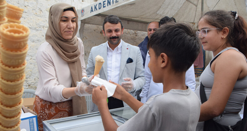 AKDENİZ İNCİR FESTİVALİ İLE TATLANDI