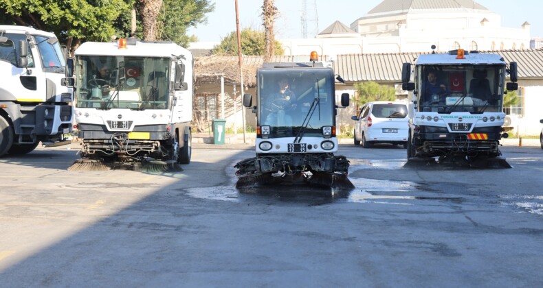 Toroslar’da Kaynak İstrafı Önleniyor: 3 Vakumlu Araç Yeniden Hizmete Girdi